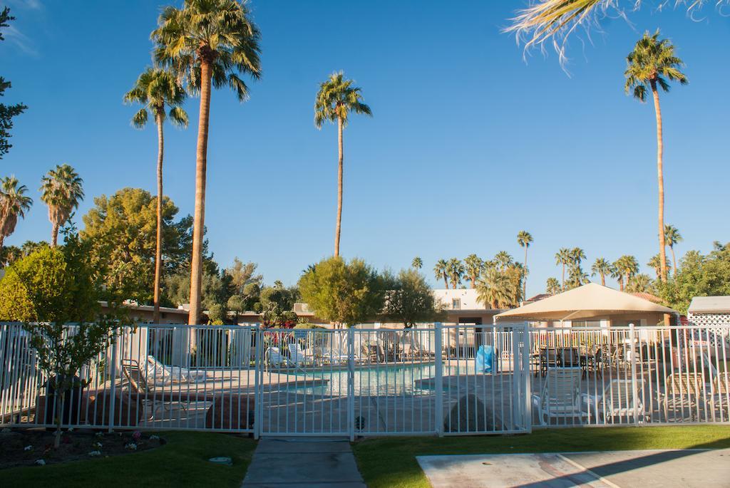 Tuscany Manor Palm Springs Rum bild