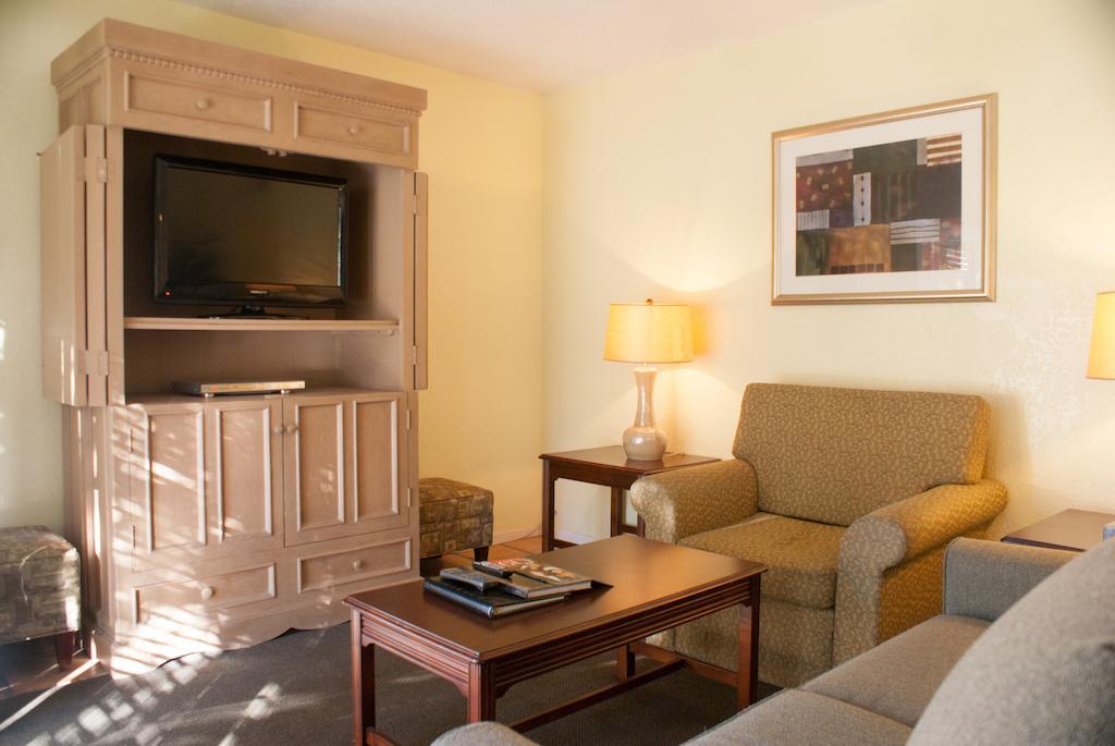 Tuscany Manor Palm Springs Rum bild